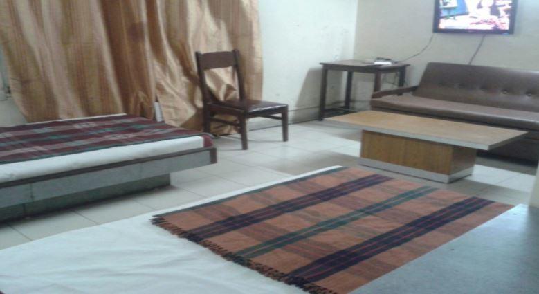 אינדורה Hotel Sant Plaza מראה חיצוני תמונה